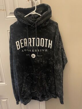 Beartooth Aggressive Logo Mineral-Wash Hoodie - Black/Gray. Size XXL